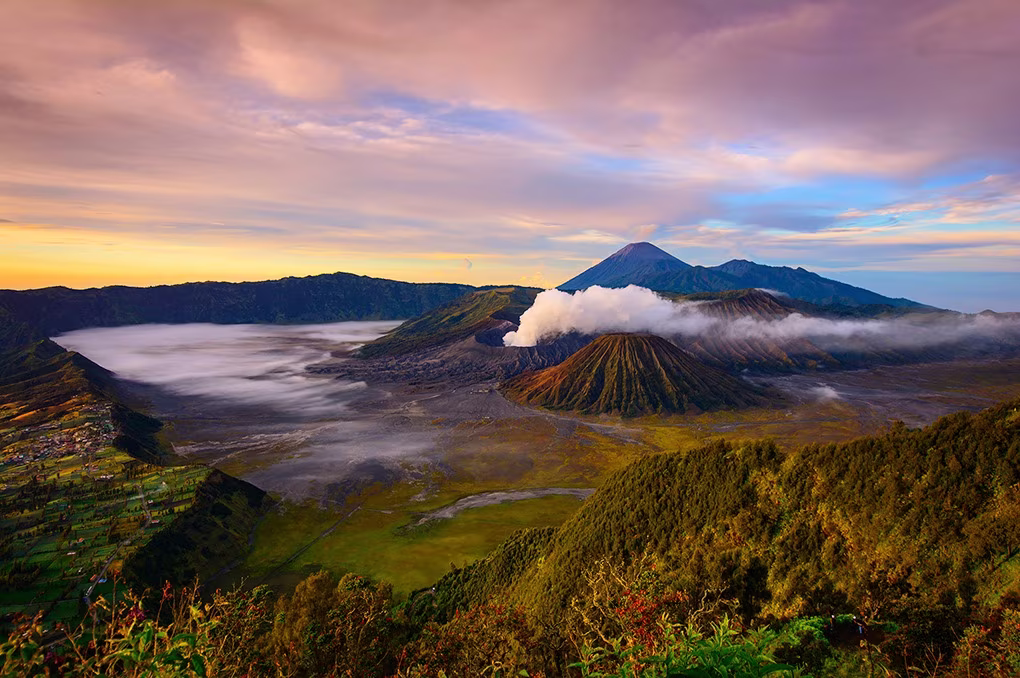 Ascensiones de los volcanes Arjuno-Wellirang y Bromo